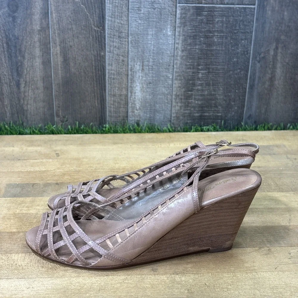 Sutton Plaza vintage sutton